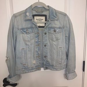 Abercrombie & Fitch Jean Jacket